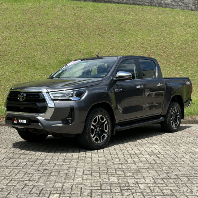 toyota hilux 2.8 d-4d turbo diesel cd srx 4x4 automatico 4p 20238