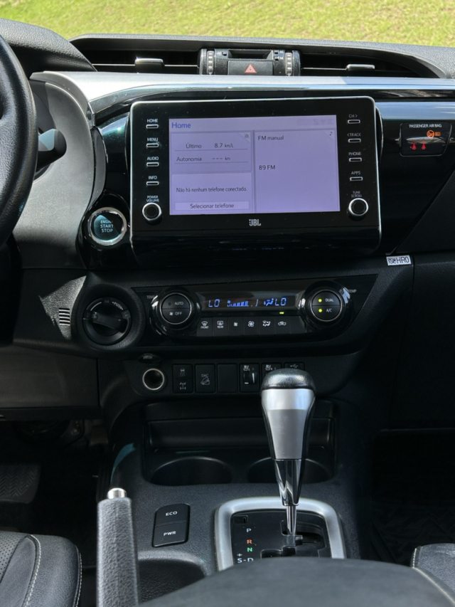 toyota hilux 2.8 d-4d turbo diesel cd srx 4x4 automatico 4p 202315