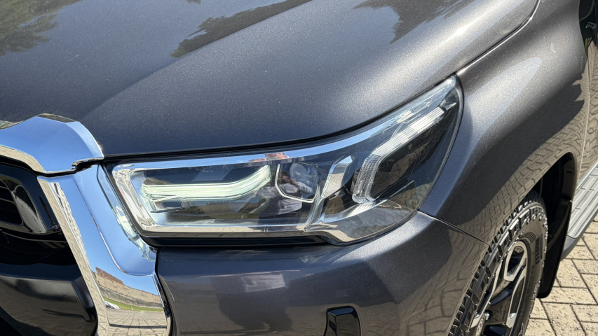 toyota hilux 2.8 d-4d turbo diesel cd srx 4x4 automatico 4p 20239