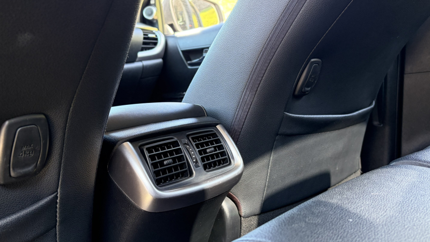 toyota hilux 2.8 d-4d turbo diesel cd srx 4x4 automatico 4p 202316