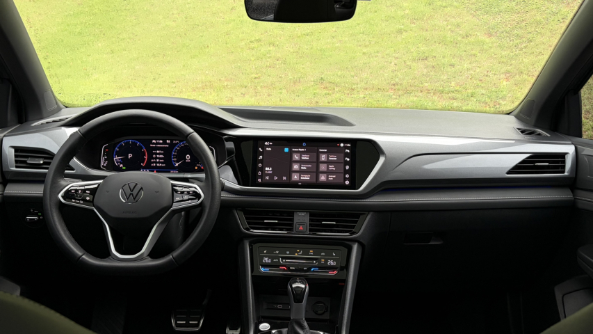 volkswagen taos 1.4 250 tsi total flex highline automatico 4p 202419