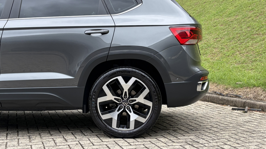 volkswagen taos 1.4 250 tsi total flex highline automatico 4p 20247