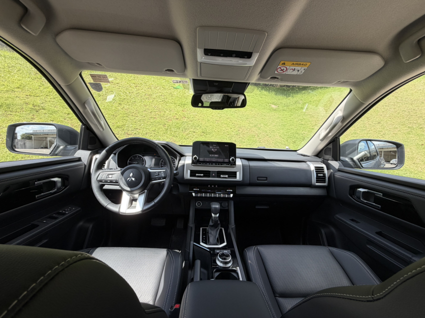 mitsubishi triton 2.4 biturbo diesel cd hpe-s 4x4 automatico 2.3 4p 202618