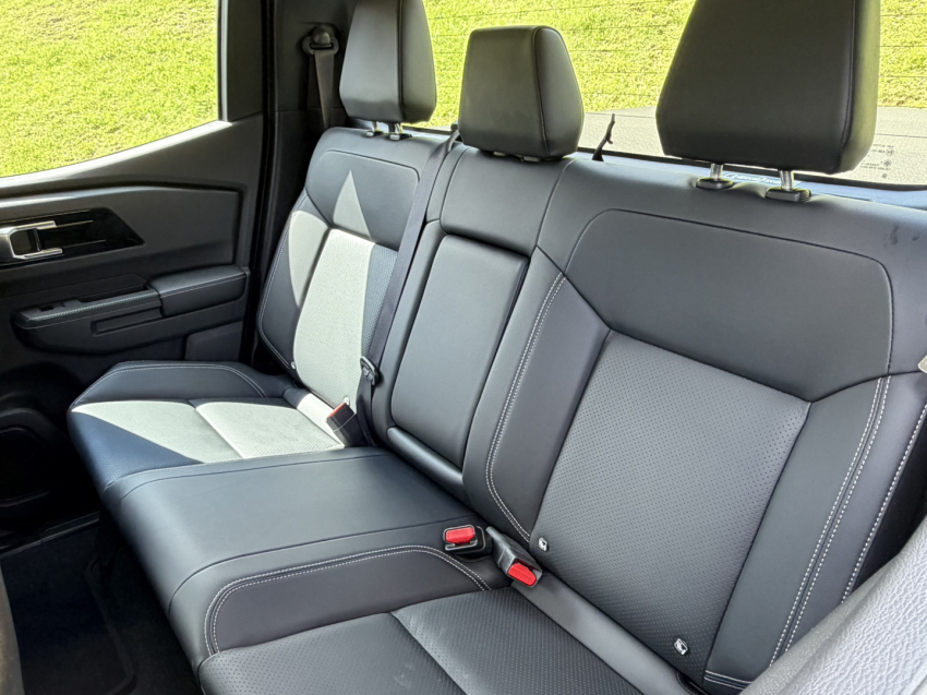 mitsubishi triton 2.4 biturbo diesel cd hpe-s 4x4 automatico 2.3 4p 202617