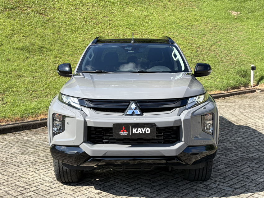 mitsubishi l200 triton 2.4 16v turbo diesel sport hpe-s urban cd 4p 4x4 automatico 2.8 20253