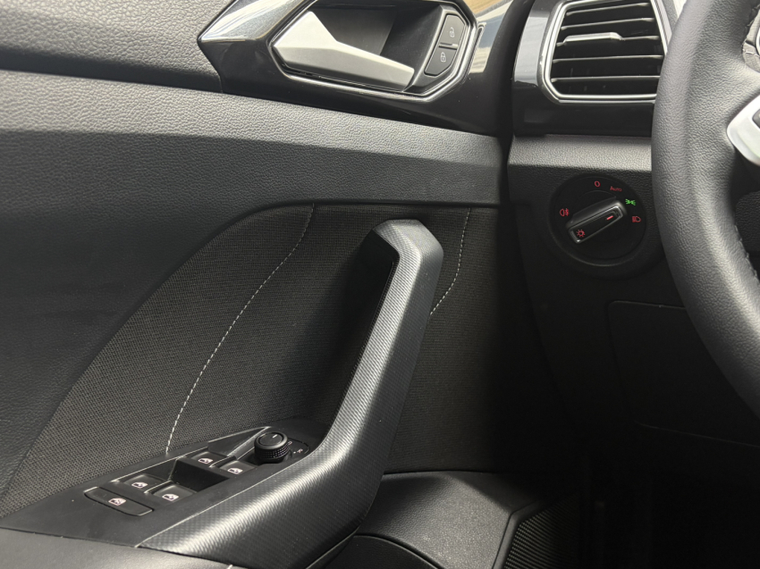 volkswagen t-cross 1.4 250 tsi total flex highline automatico 4p 202613