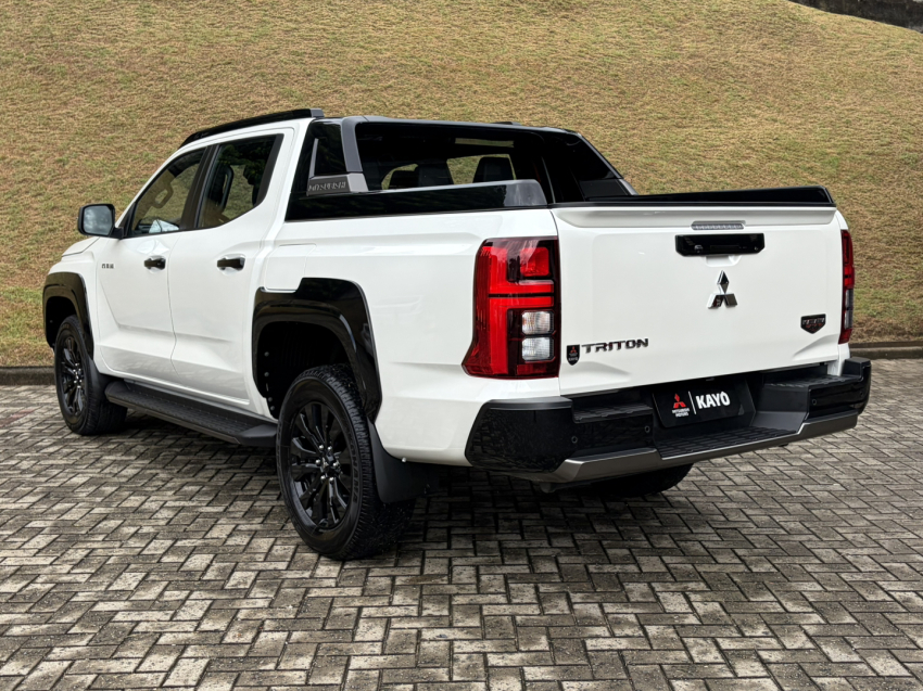 mitsubishi triton 2.4 biturbo diesel cd katana 4x4 automatico 4p 20268