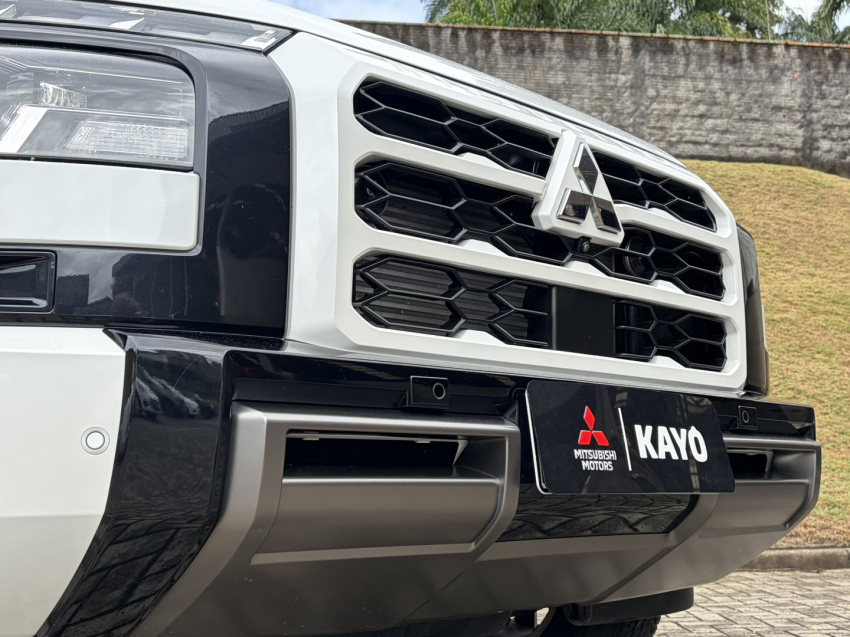 mitsubishi triton 2.4 biturbo diesel cd katana 4x4 automatico 4p 20263