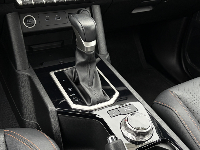 mitsubishi triton 2.4 biturbo diesel cd katana 4x4 automatico 4p 202620