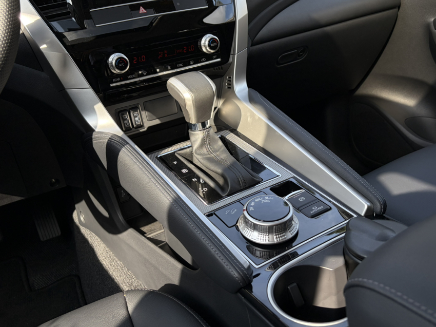 mitsubishi pajero sport 2.4 16v mivec turbo diesel hpe-s awd automatico 4p 202520