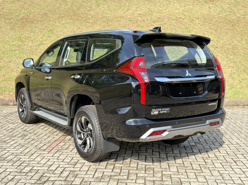 mitsubishi pajero sport 2.4 16v mivec turbo diesel hpe-s awd automatico 4p 20258