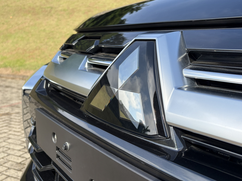 mitsubishi pajero sport 2.4 16v mivec turbo diesel hpe-s awd automatico 4p 202510