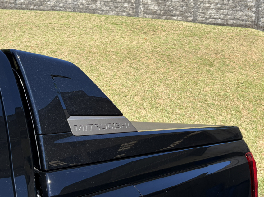 mitsubishi triton 2.4 biturbo diesel cd katana 4x4 automatico 4p 20268