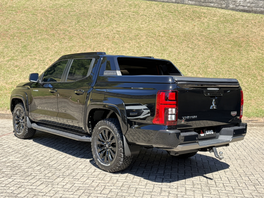 mitsubishi triton 2.4 biturbo diesel cd katana 4x4 automatico 4p 202610