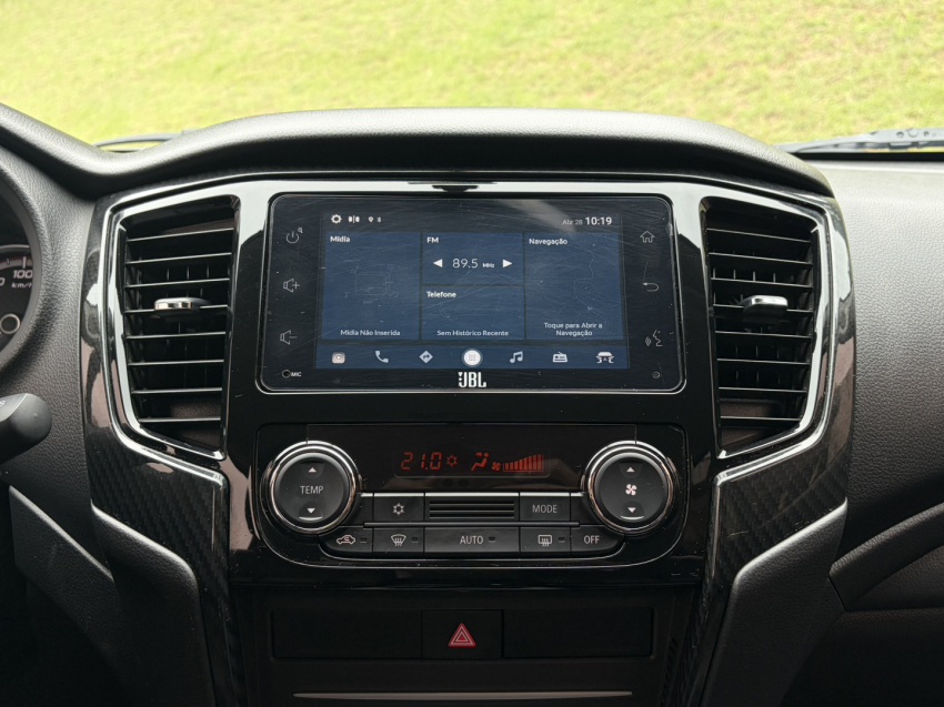 mitsubishi l200 triton 2.4 16v turbo diesel sport outdoor gls cd 4p 4x4 automatico 202518