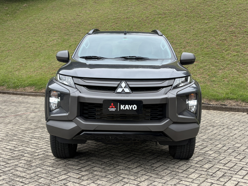 mitsubishi l200 triton 2.4 16v turbo diesel sport outdoor gls cd 4p 4x4 automatico 20257