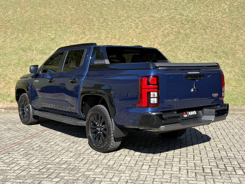 mitsubishi triton 2.4 biturbo diesel cd katana 4x4 automatico 4p 20265