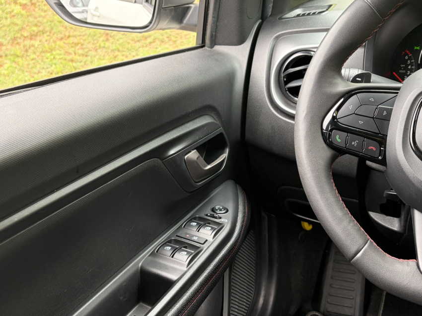fiat strada 1.0 turbo 200 flex ultra cd cvt 4p automatico 202415