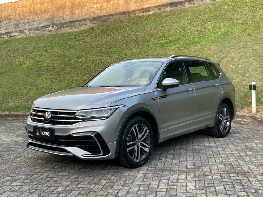 volkswagen tiguan 2.0 300 tsi gasolina allspace r-line automatico 4p 202410