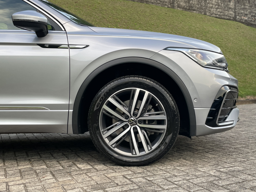 volkswagen tiguan 2.0 300 tsi gasolina allspace r-line automatico 4p 20244