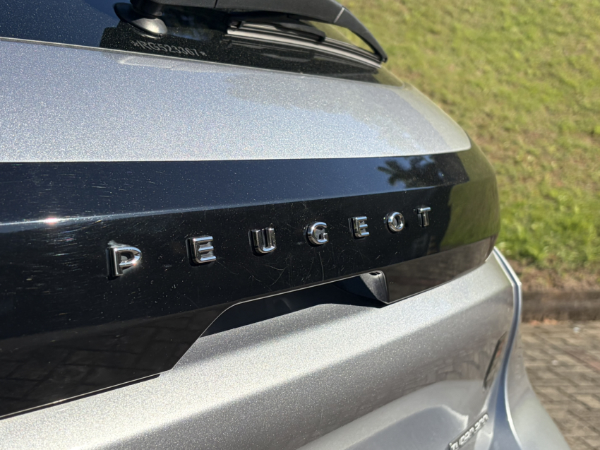 peugeot 208 1.0 turbo 200 flex griffe cvt 4p automatico 20247