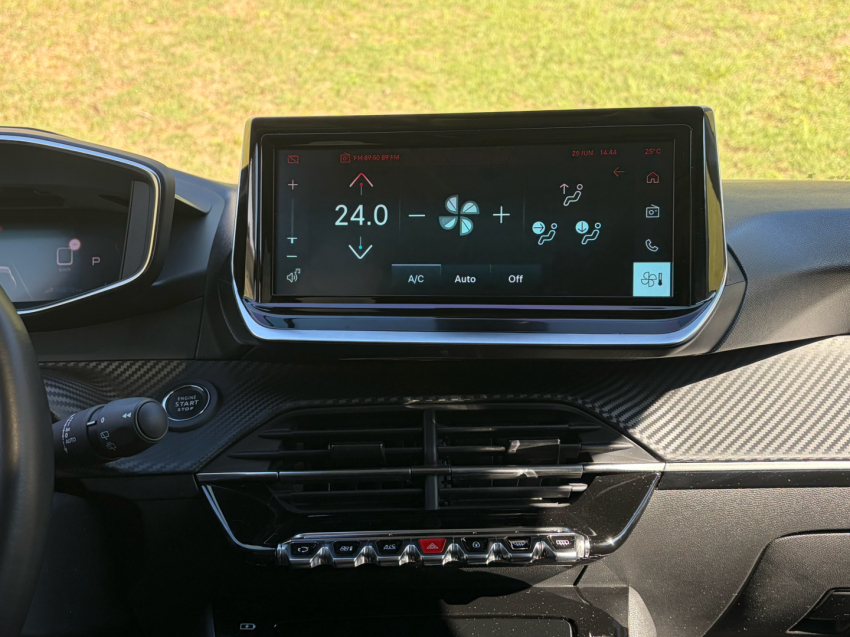 peugeot 208 1.0 turbo 200 flex griffe cvt 4p automatico 202417