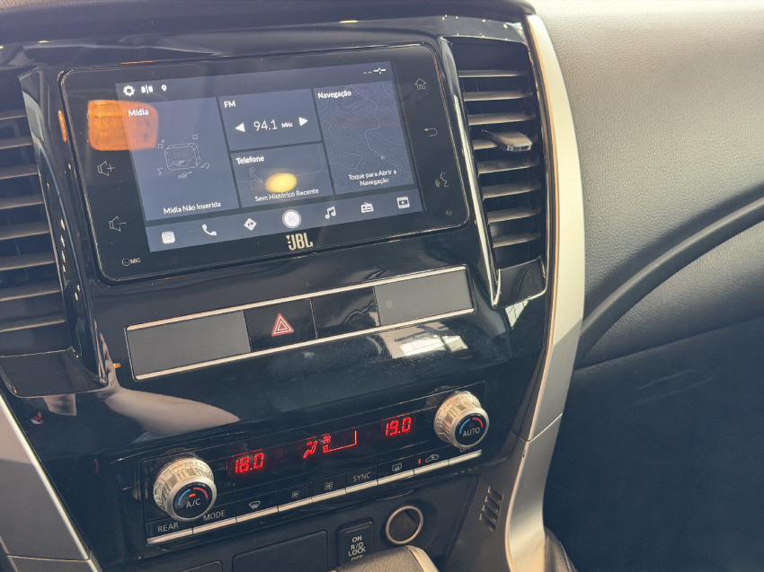 mitsubishi pajero sport hpe - 20217