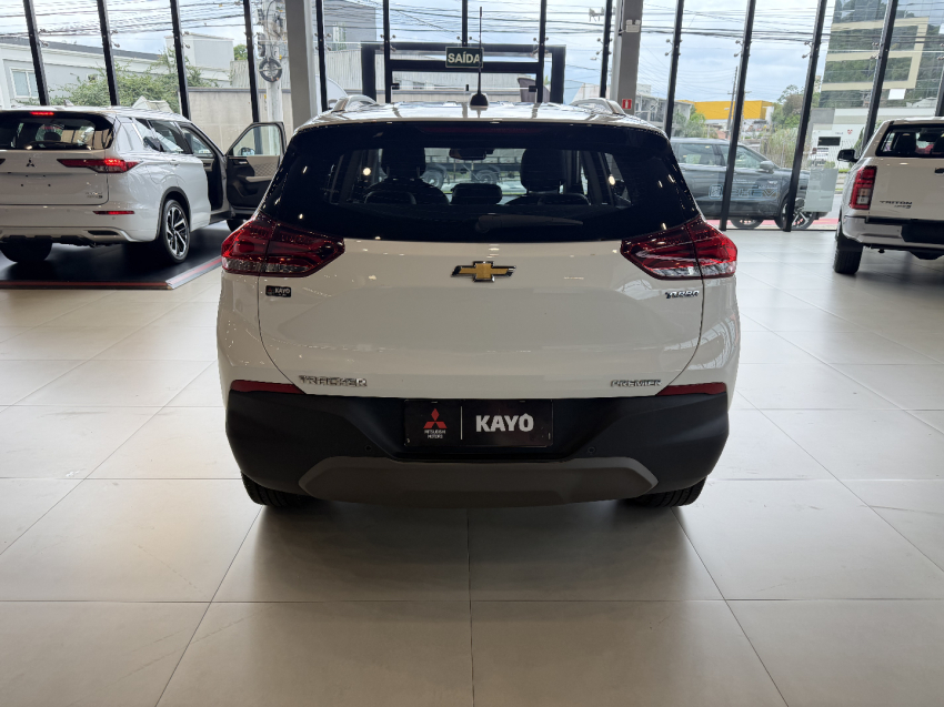 gm tracker premier 1.2 t12