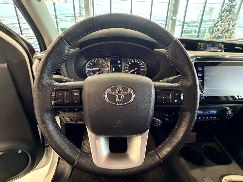 toyota hilux cd srv - 202210