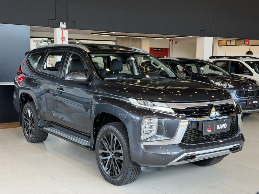 mitsubishi pajero sport legend - 2024