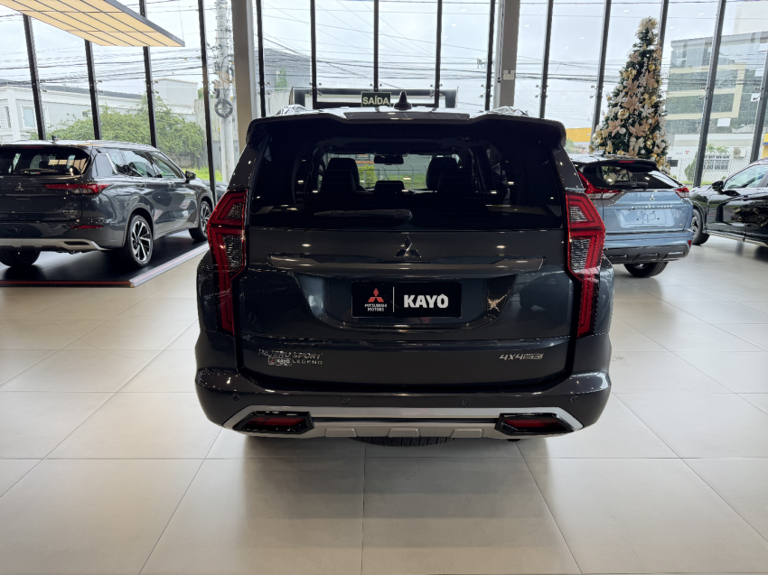 mitsubishi pajero sport legend - 202413