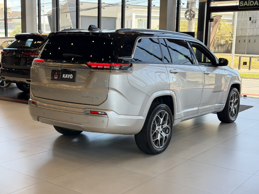 jeep commander overland - 202312