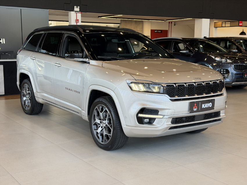 jeep commander overland - 2023