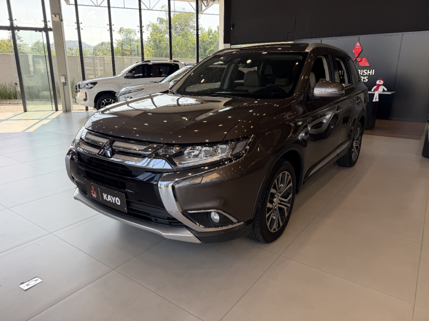 mitsubishi outlander 2.2 hpe - diesel