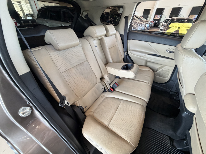 mitsubishi outlander 2.2 hpe - diesel4