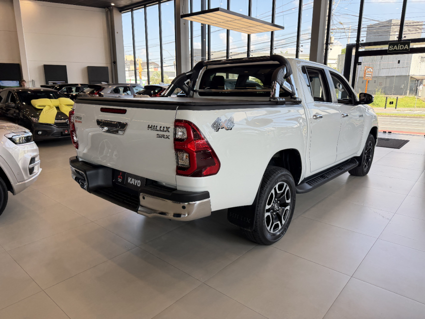 toyota hilux srx  20241