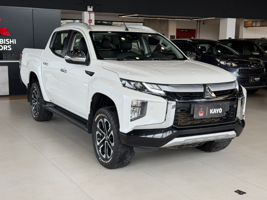 mitsubishi triton sport hpes - 2024