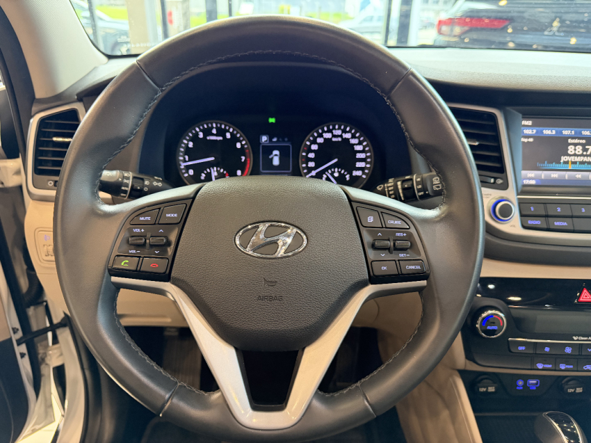 hyundai tucson gls turbo - 20218