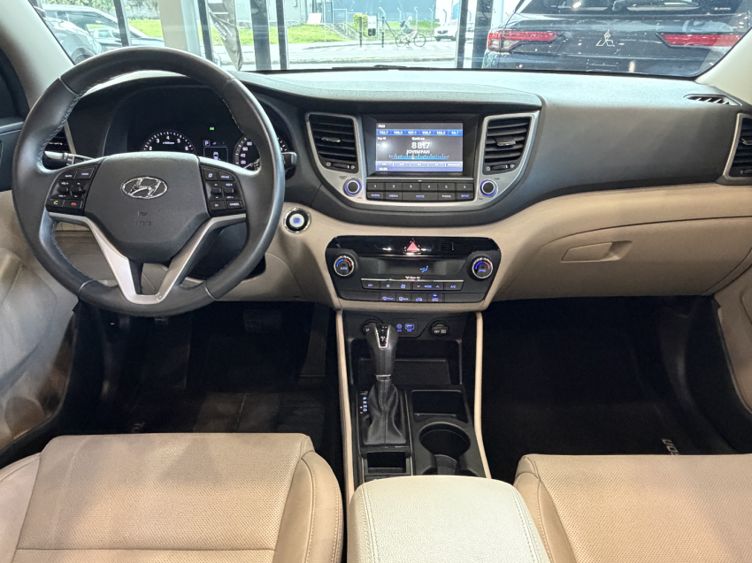 hyundai tucson gls turbo - 20214