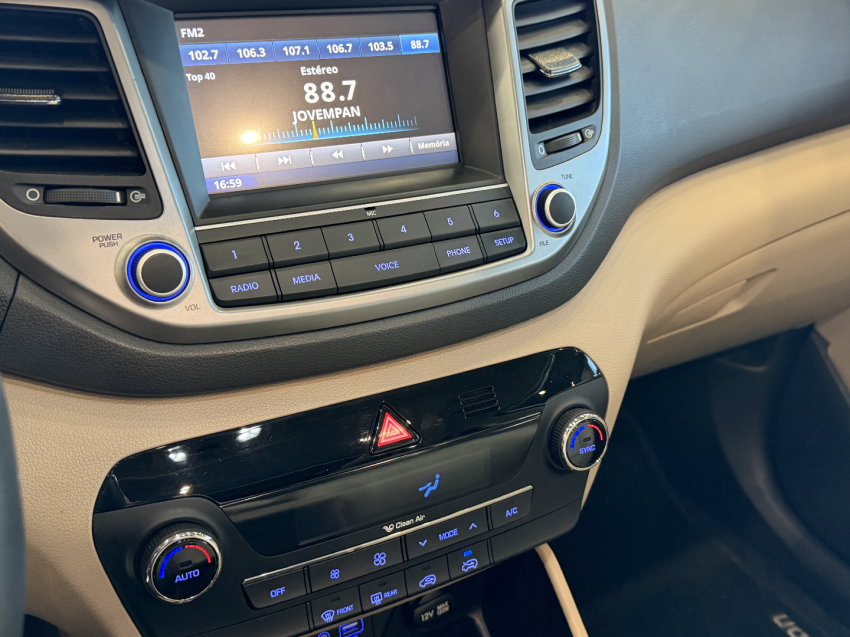 hyundai tucson gls turbo - 20217