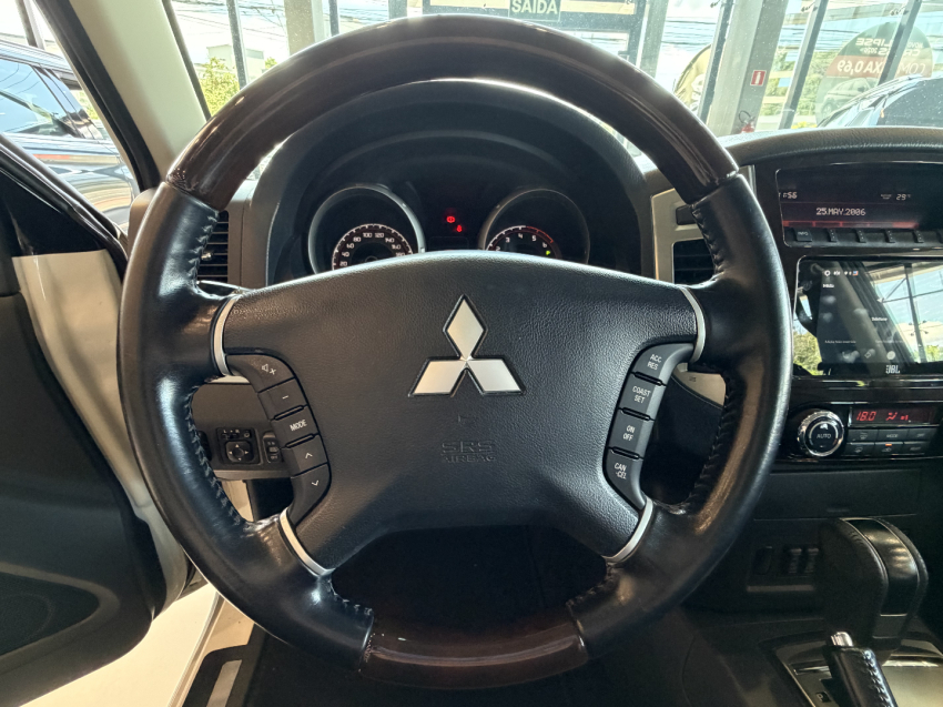 mitsubishi pajero full hpe - 20208