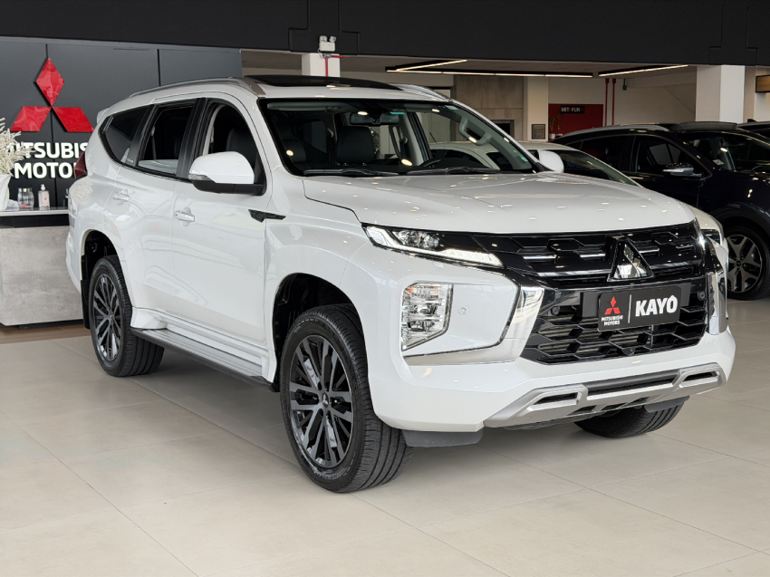 mitsubishi pajero sport legend - 2025