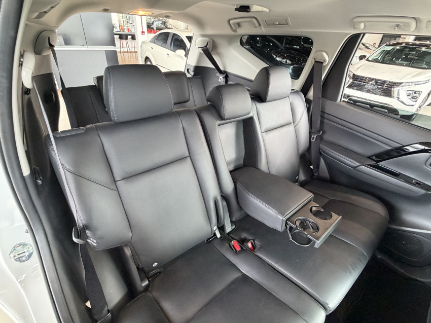 mitsubishi pajero sport legend - 20253