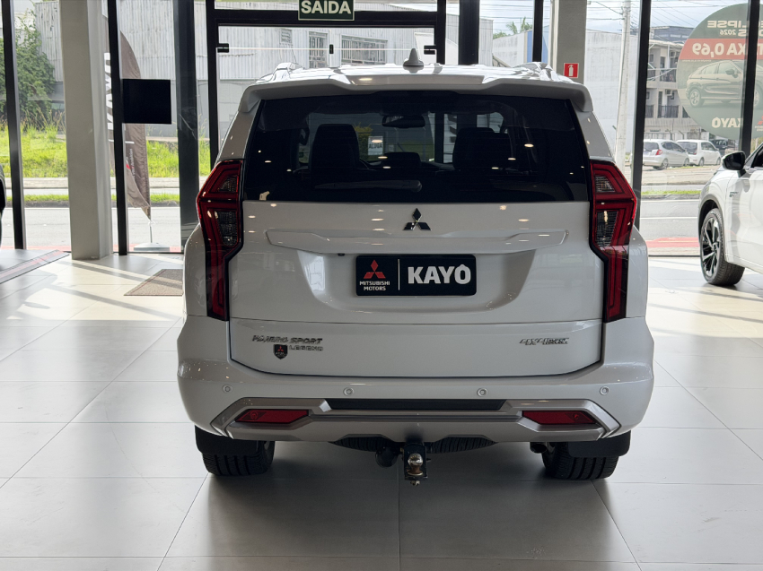 mitsubishi pajero sport legend - 202513