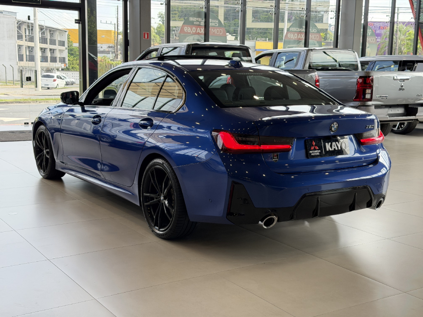 bmw 320i m sport - 20241