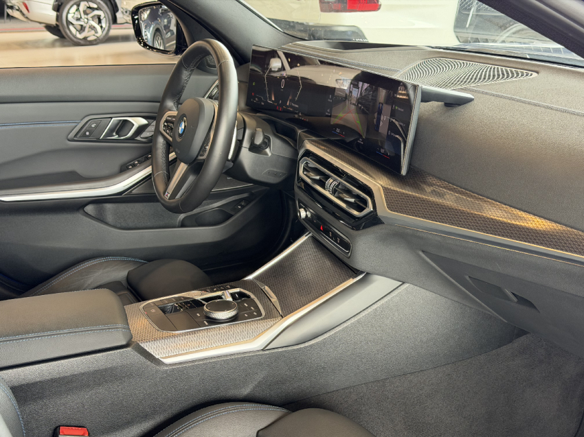 bmw 320i m sport - 20243