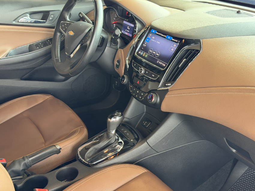 gm cruze premier at - 20204