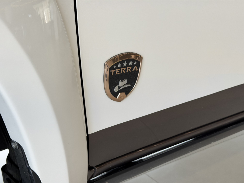 mitsubishi triton terra - 202512