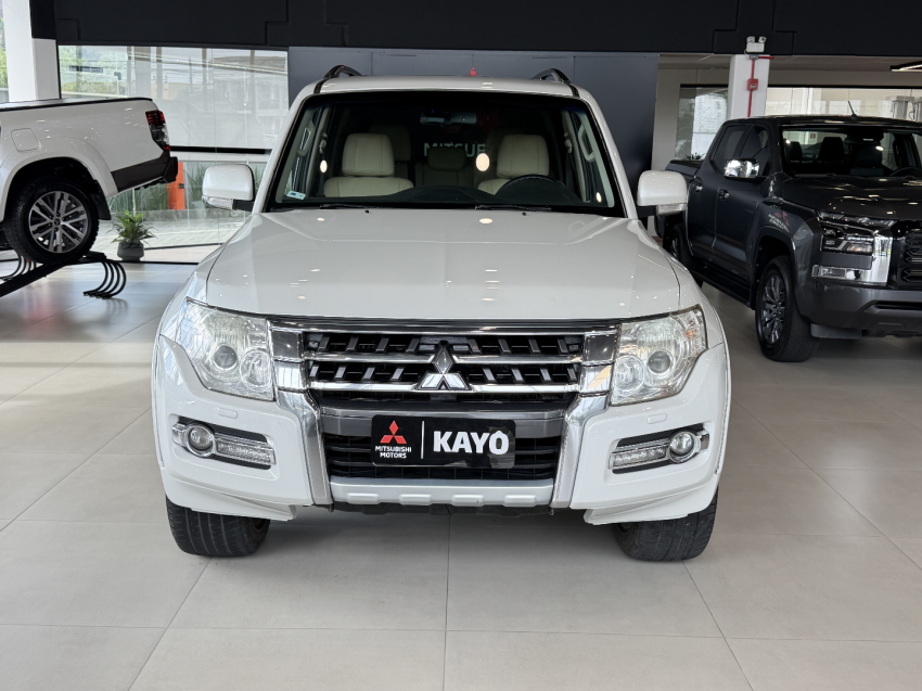 mitsubishi pajero full hpe - 201613