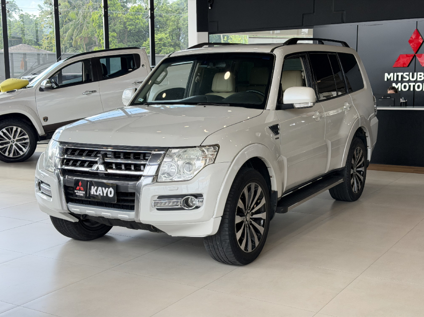 mitsubishi pajero full hpe - 201611
